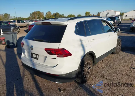 2019 Volkswagen Tiguan 2.0T Se/2.0T Sel/2.0T Sel R-Line/2.0T Sel R-Line Black из США, поврежденный, VIN 3VV2B7AX9KM115060
